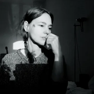Sprecherin Natalie